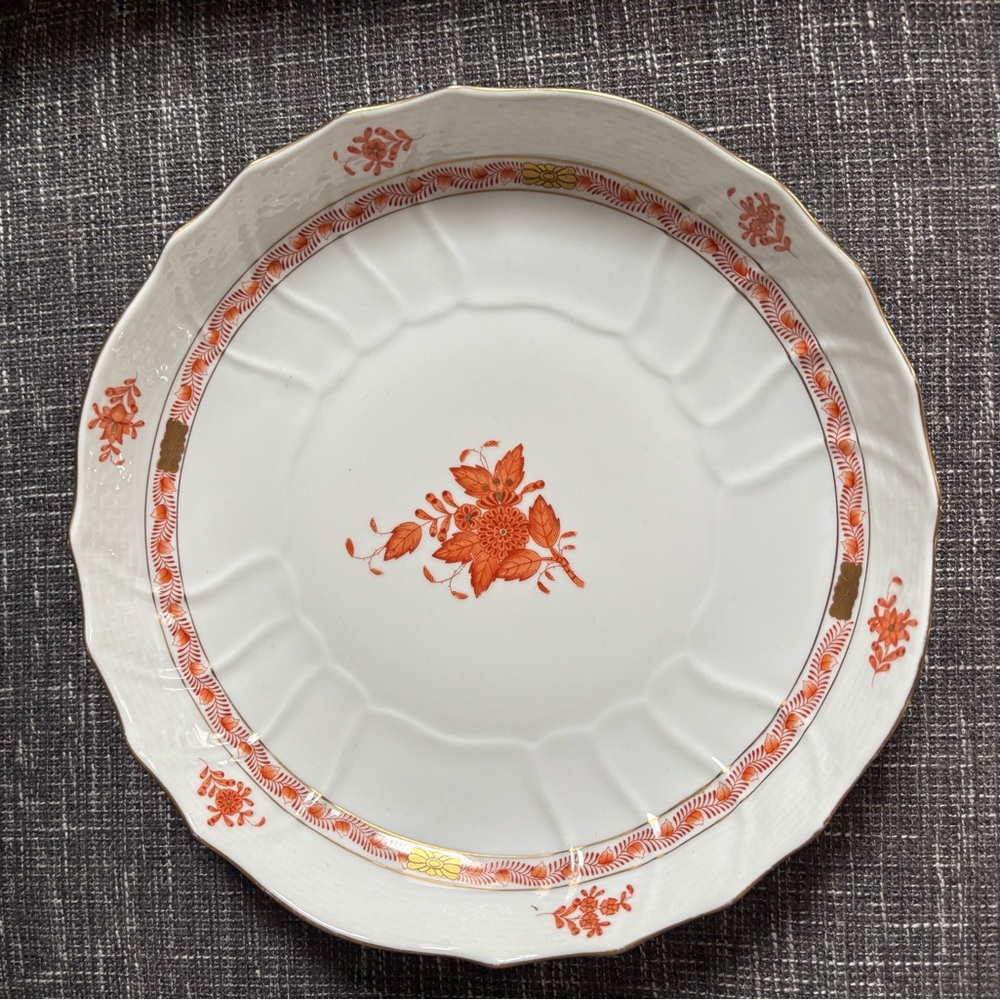 HEREND Vintage Chinese Bouquet Rust Handpainted w/ 24kt Gold Round Serving Bowl